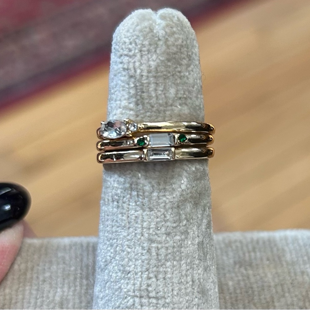 Elegant Gold Stacking Rings - Picture 2 of 9